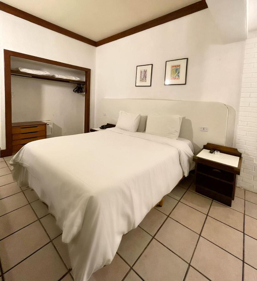 Suite Junior con vistas al jardín